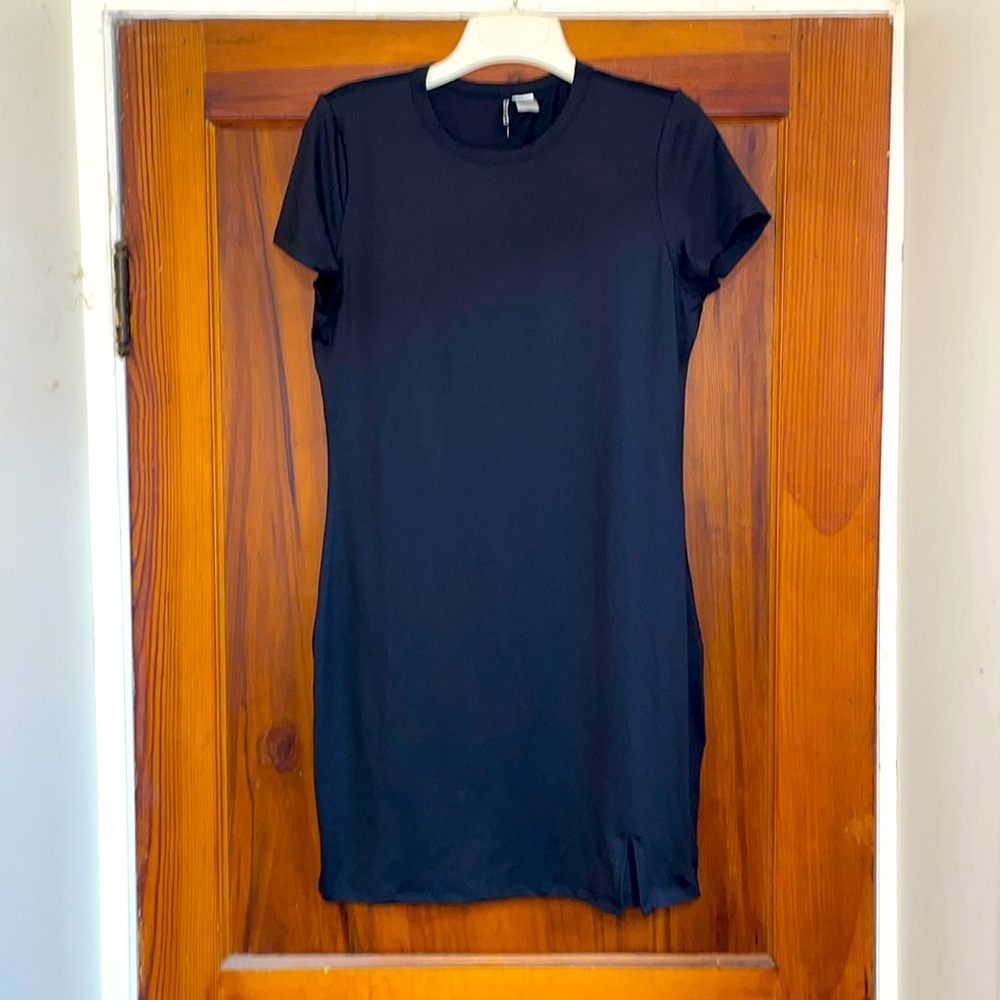 H&M Black Tshirt Dress slick material